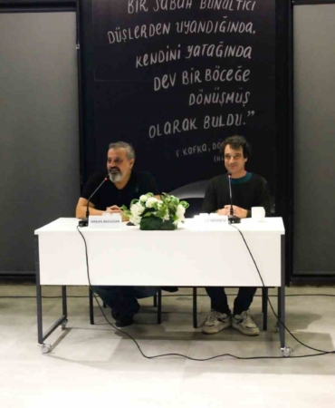ozgur-mumcu-niluferde-okurlariyla-bulustu-F7uGJisM.jpg