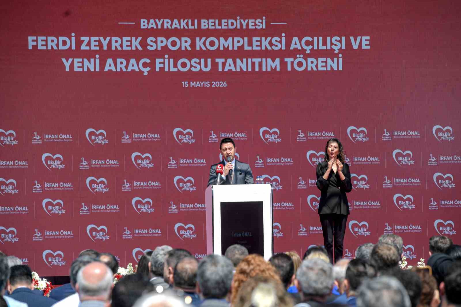 ozgur ozel izmirde ferdi zeyrek spor kompleksinin acilisina katildi 6 jrYwYyni