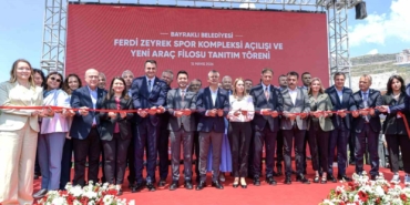 ozgur-ozel-izmirde-ferdi-zeyrek-spor-kompleksinin-acilisina-katildi-ysKAqQub.jpg