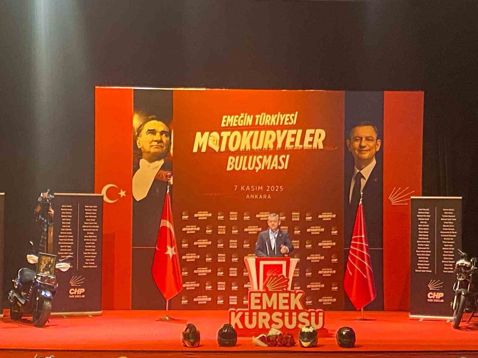 Özgür Özel: "Motokuryelere karşı anlayışlı olmak lazım, empati kurmak lazım" 5 ozgur ozel motokuryelere karsi anlayisli olmak lazim empati kurmak lazim 1 BwOqUgAl