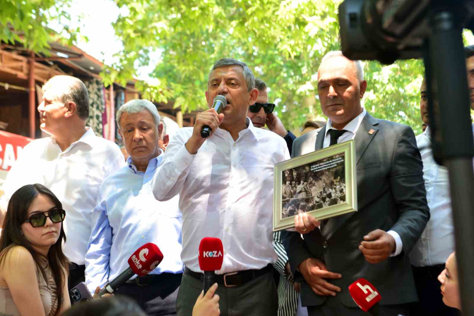 Özgür Özel: "Ya bir yol bulacağız ya bir yol açacağız" 5 ozgur ozel ya bir yol bulacagiz ya bir yol acacagiz 1 vNBdOCRy