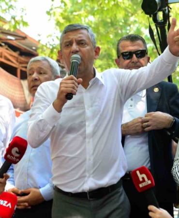ozgur-ozel-ya-bir-yol-bulacagiz-ya-bir-yol-acacagiz-UGzzJ2UF.jpg