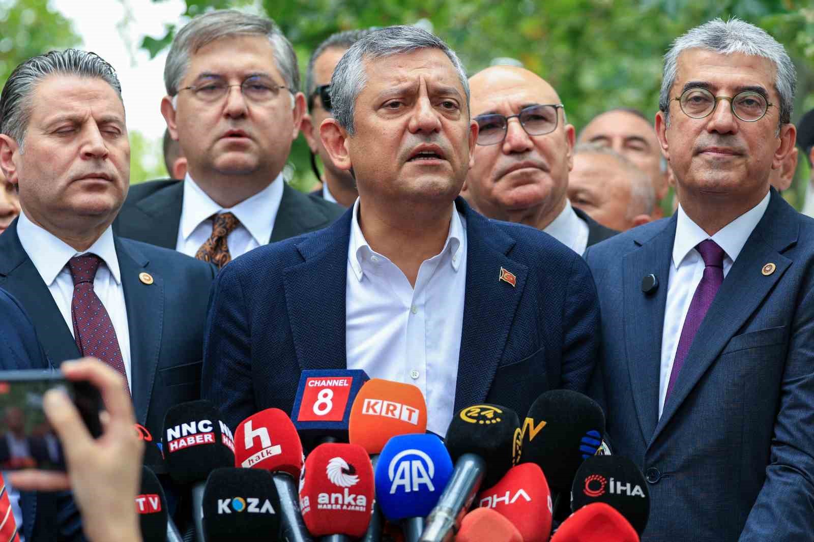ozgur-ozel-yeni-parti-ilk-kez-ve-son-kez-ana-muhalefet-partisi-olarak-butce-SmLBti8W.jpg