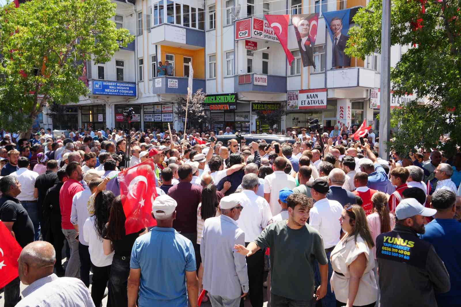 ozgur ozel yolumuza devam edecegiz 0 eIZm6pMK