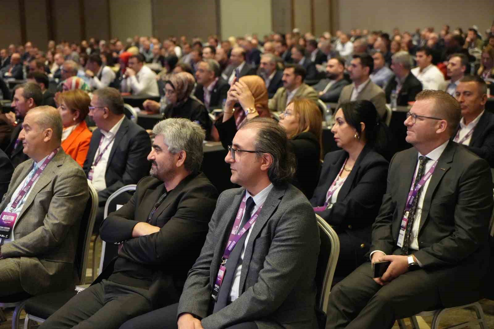 ozkurbir 4 egitim sempozyumu antalyada gerceklestirildi 13 2wAILQ7S