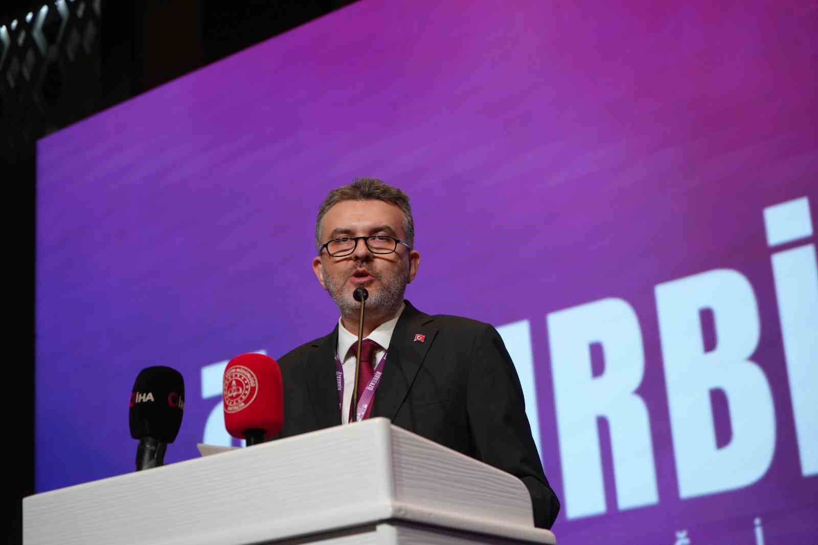 ozkurbir 4 egitim sempozyumu antalyada gerceklestirildi 2