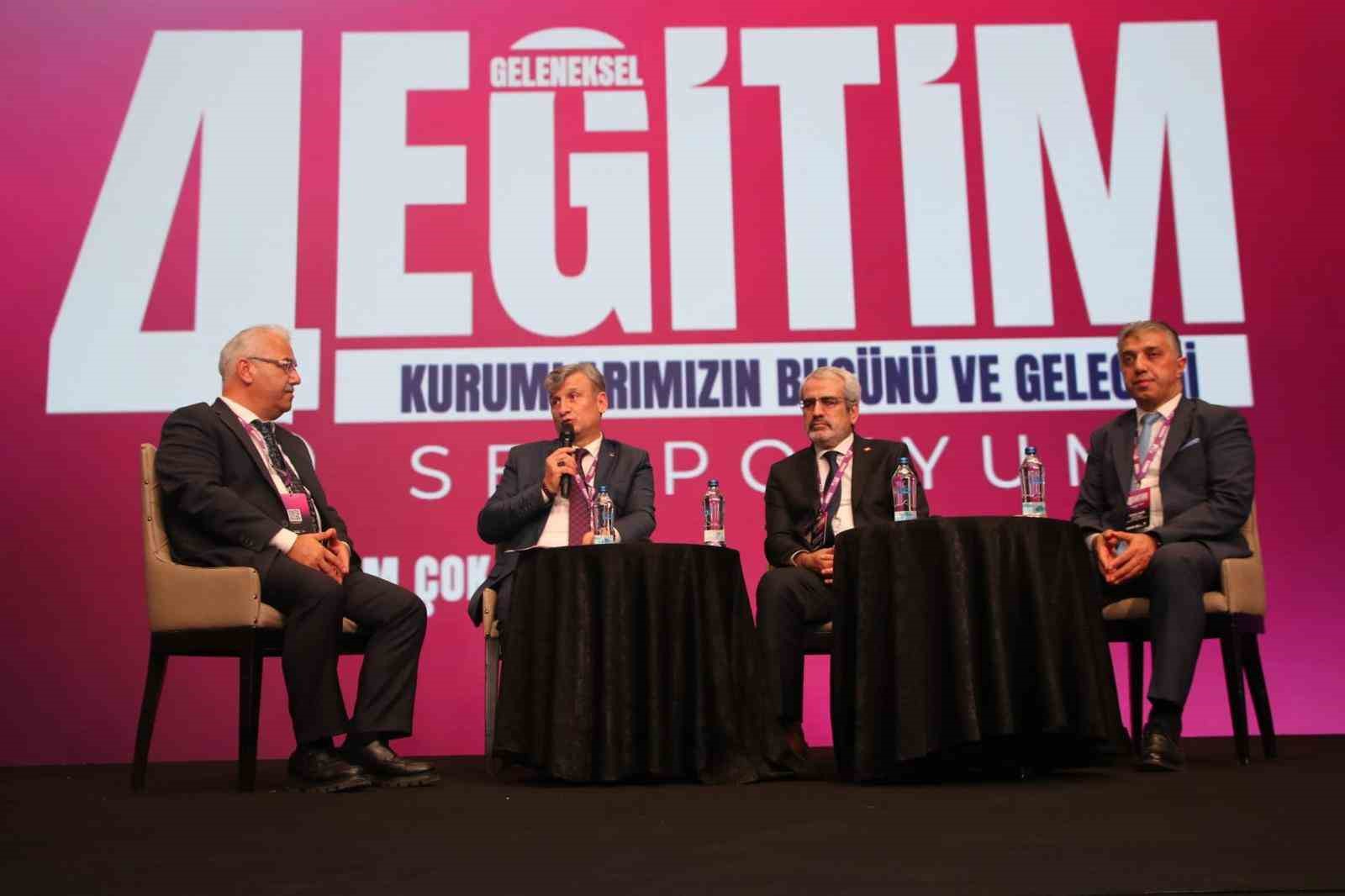 ozkurbir 4 egitim sempozyumu antalyada gerceklestirildi 21 IQXSqJlb