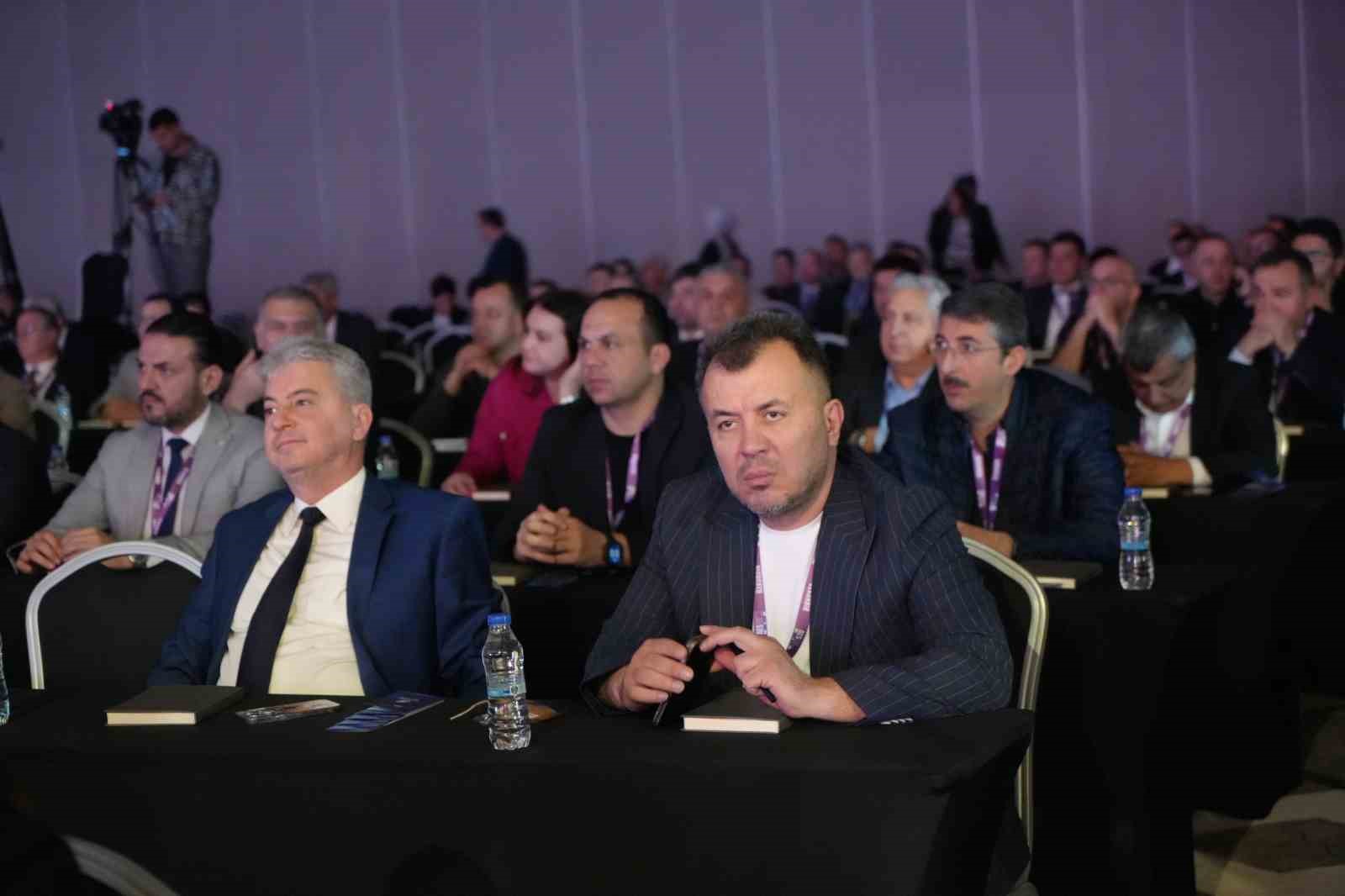 ozkurbir 4 egitim sempozyumu antalyada gerceklestirildi 5 qzWqqDBZ