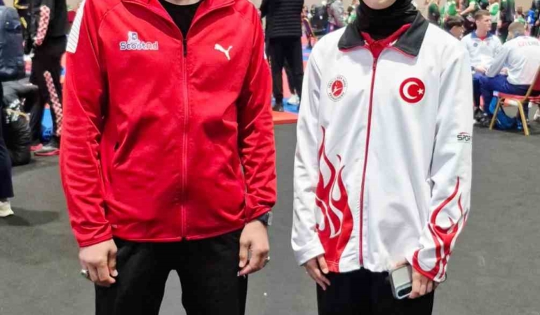 ozlem-melek-korkmaz-dunya-sampiyonu-ZeALXciZ.jpg