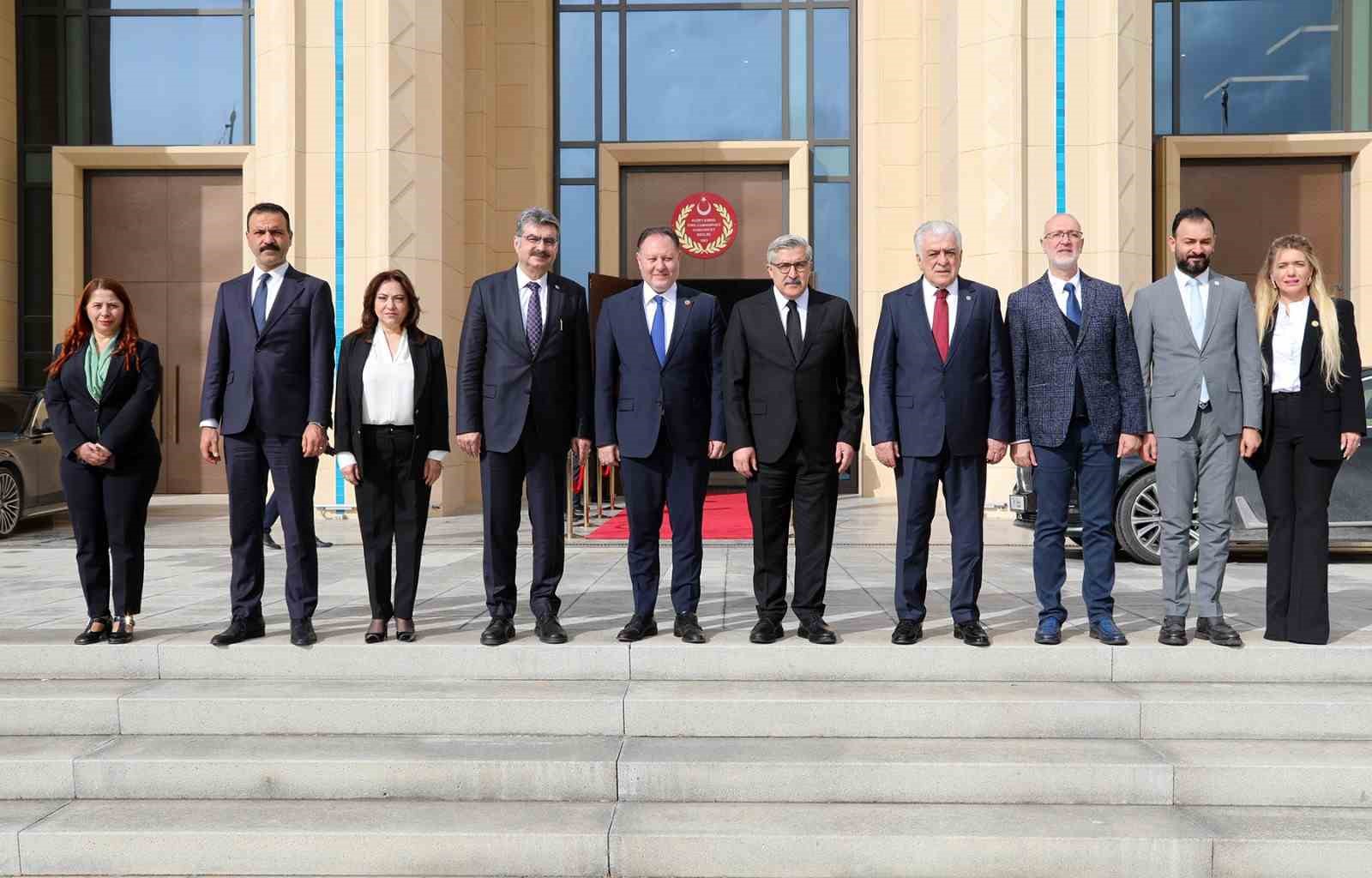 ozturkler anavatanla kopmaz baglarimiz her turlu tehlikeye karsi guc vermeye devam edecek 0 UOaSNhcy