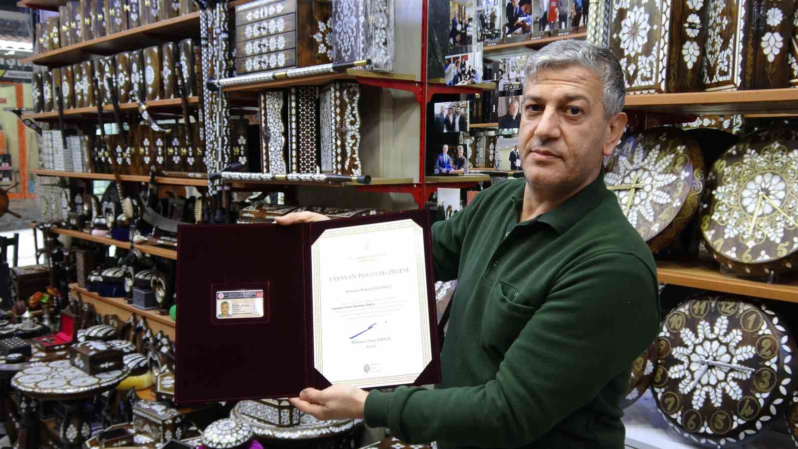 Padişah mesleğini yaşatan Gaziantepli ustaya ’Yaşayan İnsan Hazineleri’ ödülü 8 padisah meslegini yasatan gaziantepli ustaya yasayan insan hazineleri odulu 4 uOI2KPm1