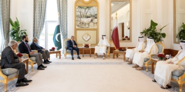pakistan-basbakani-serif-ile-katar-emiri-al-thani-bolgesel-durumu-gorustu-Pb2VTyGK.jpg