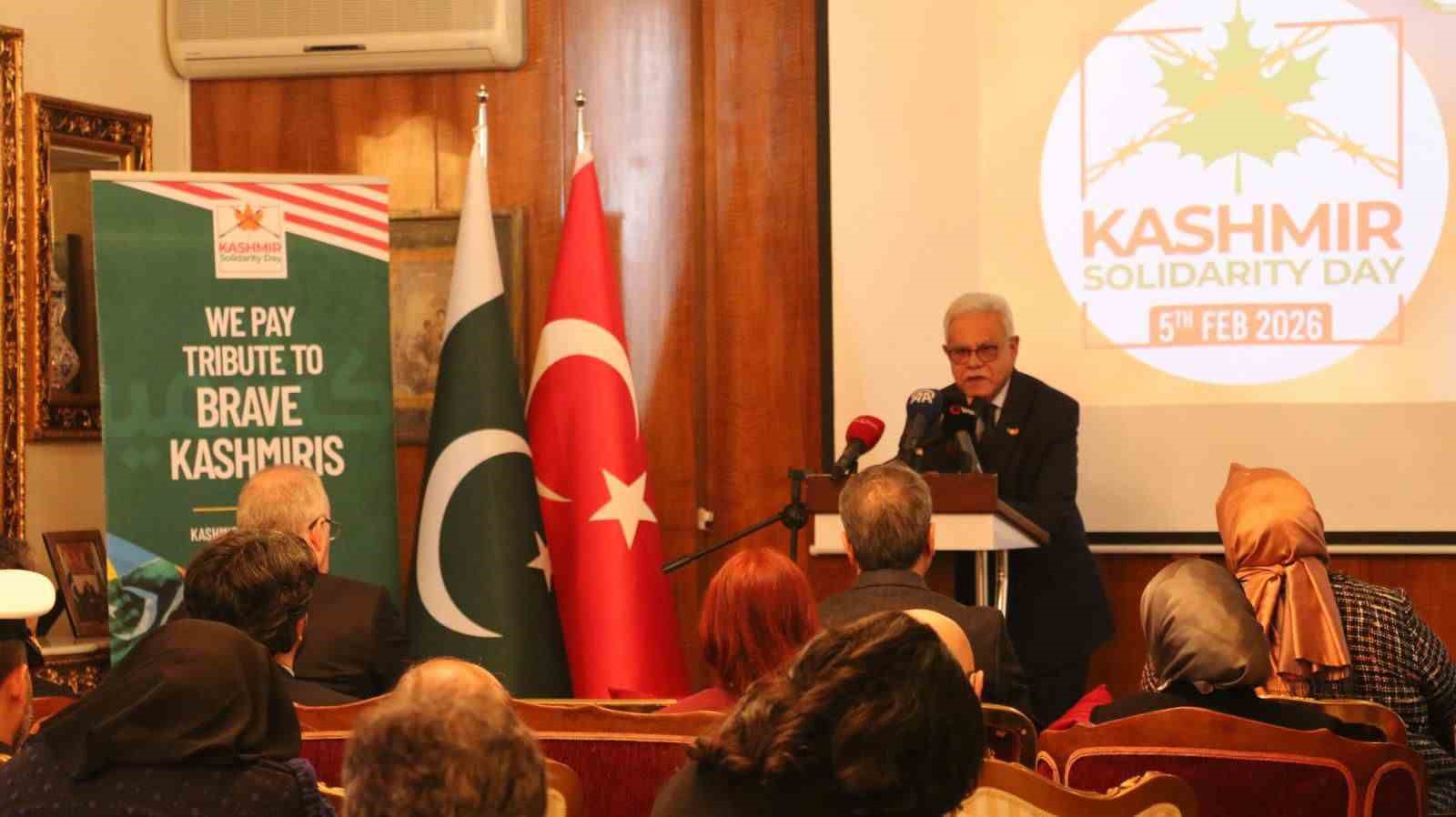 pakistan buyukelciliginde kesmir dayanisma gunu programi 3 Lggm4kCB
