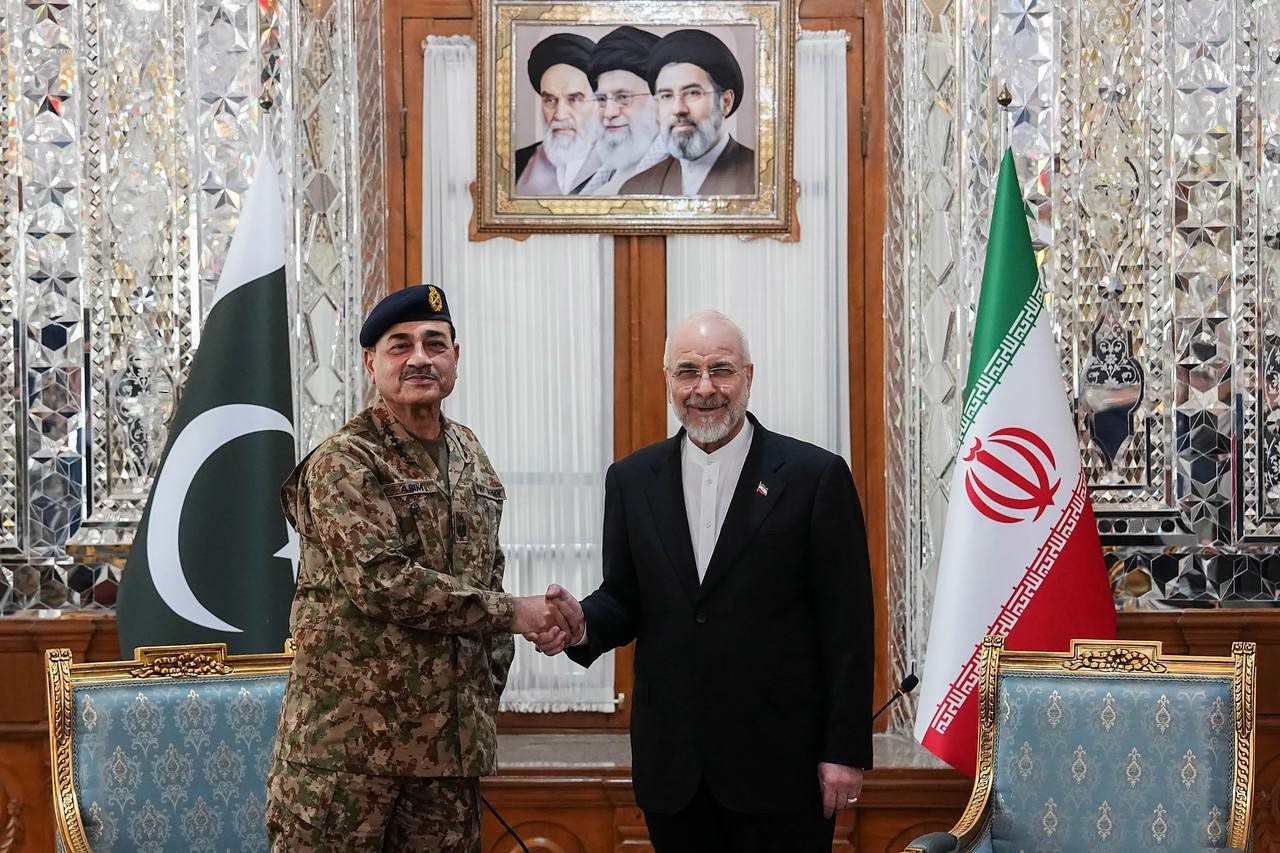 pakistan genelkurmay baskani munir galibaf ile gorustu 3 JI8R1s5g