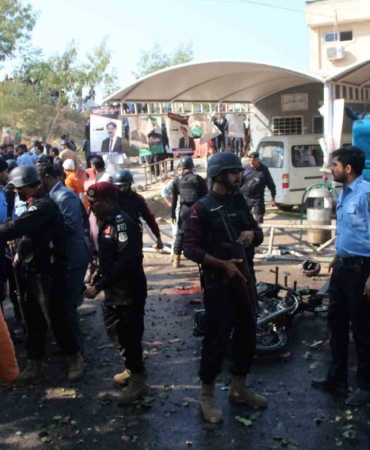 pakistandaki-intihar-saldirisini-pakistan-talibani-ustlendi-cdLWfhwy.jpg