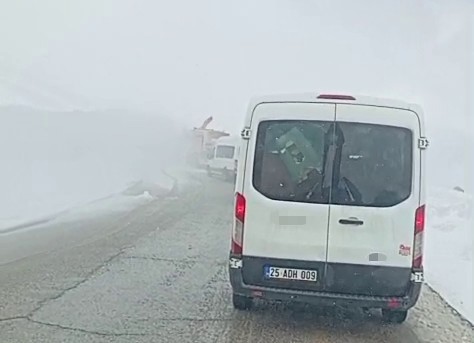 palandoken gecidinde 3 saat mahsur kaldilar 2 UlcLl5aZ