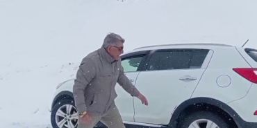 palandoken-gecidinde-kar-ve-tipi-etkili-oluyor-fW3aapLX.jpg