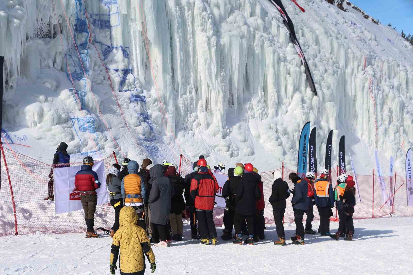 palandoken kayak merkezinde turkiye buz tirmanisi sampiyonasi gerceklestirildi 1 2htPZXCn