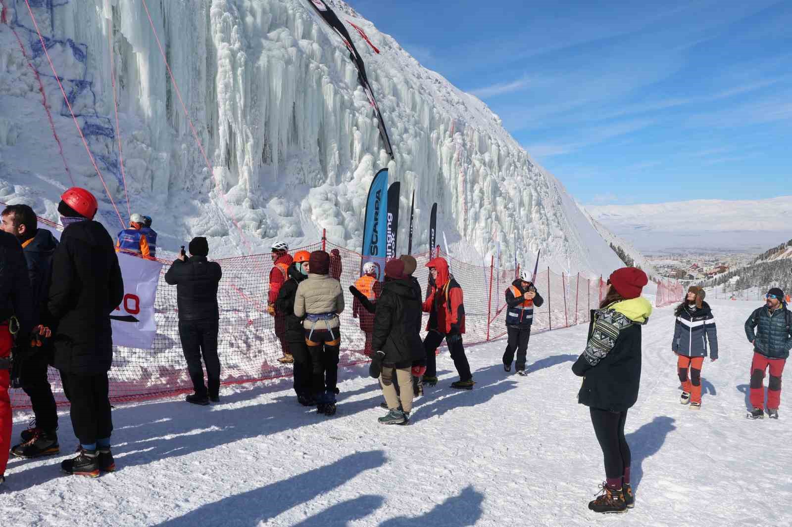 palandoken kayak merkezinde turkiye buz tirmanisi sampiyonasi gerceklestirildi 9
