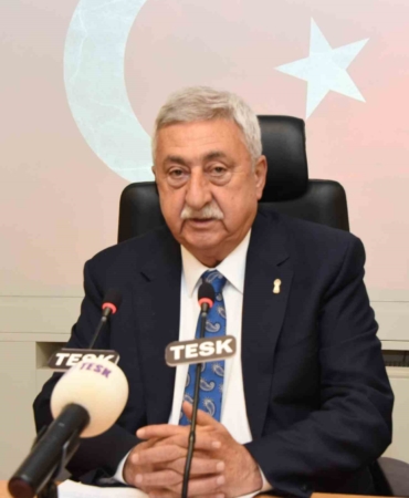 palandoken-yeni-yil-esnafimiza-bol-kazanc-ve-bereket-getirsin-MISZ69VD.jpg