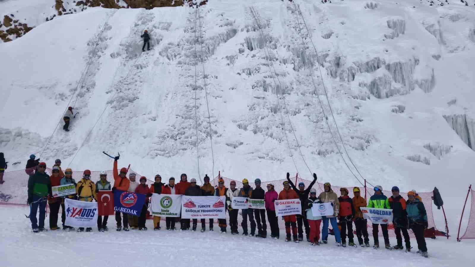 palandokende buz tirmanisi egitimi basariyla gerceklesti 0 lRWnD19K