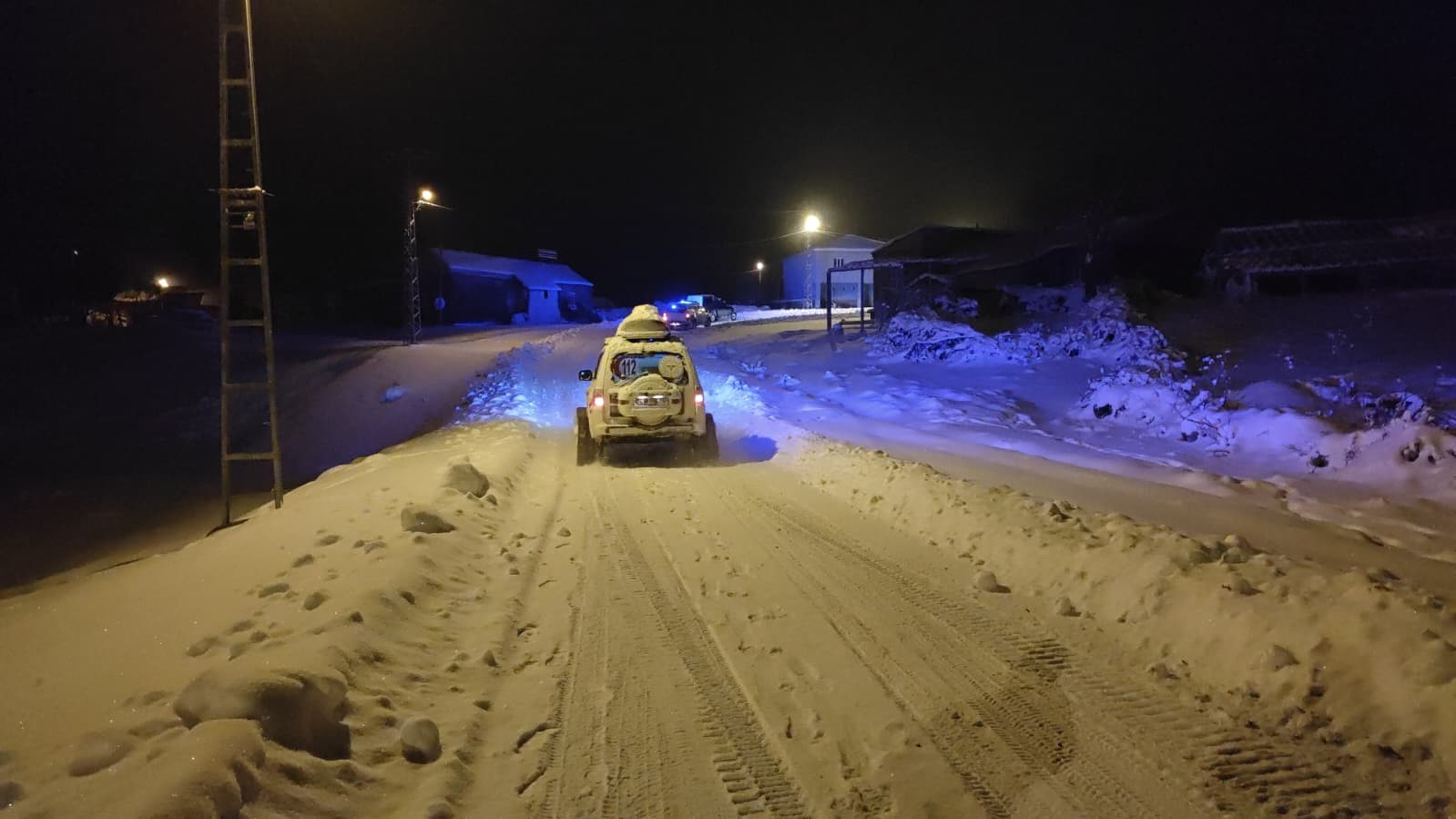 paletli ambulans nefes darligi ceken ogretmen icin daglari asti 5 2bWygSqh