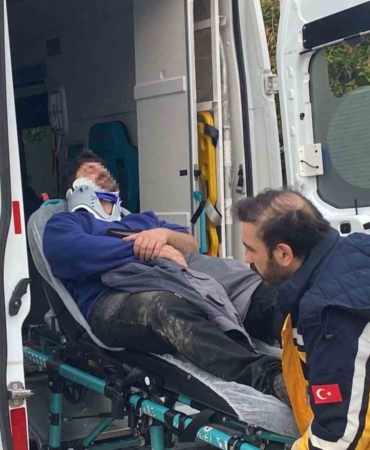 panelvan-ile-carpisan-motosikletli-yaralandi-h3LRLeOF.jpg