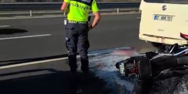 panelvana-carpan-motosikletli-agir-yaralandi-DhRP3byb.jpg