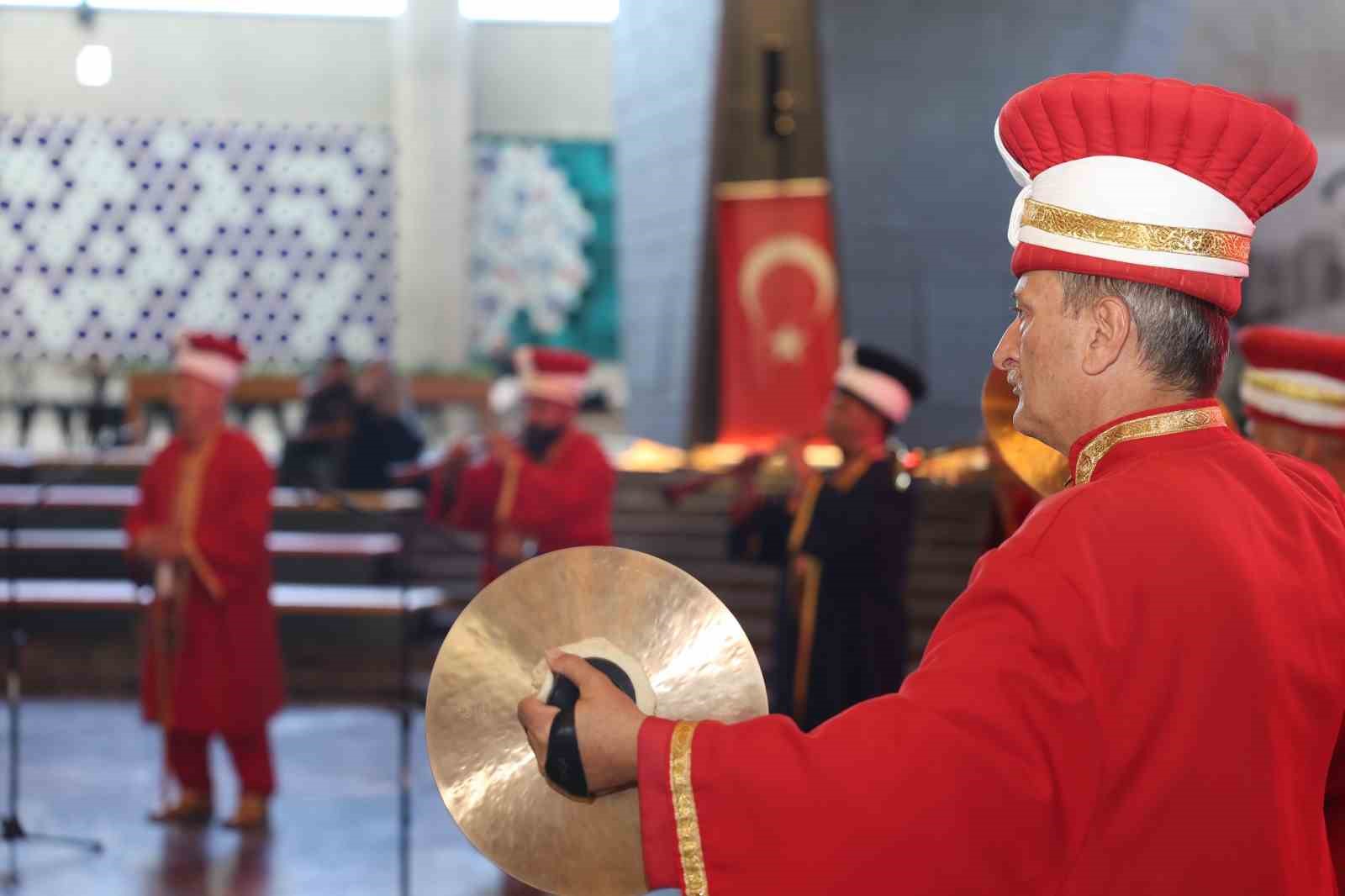 Panorama 1326 Bursa’da tarihin ihtişamı yankılandı 7 panorama 1326 bursada tarihin ihtisami yankilandi 3