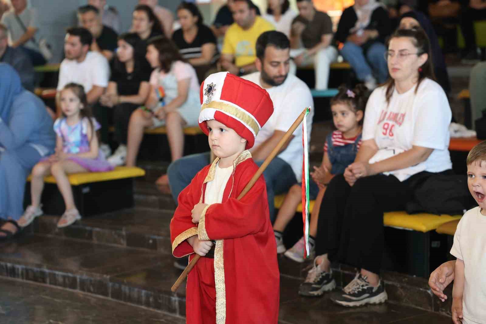 Panorama 1326 Bursa’da tarihin ihtişamı yankılandı 8 panorama 1326 bursada tarihin ihtisami yankilandi 4 8NIujc3F
