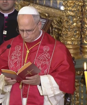papa-14-leo-fener-rum-patrikhanesine-geldi-i7JjeQOM.jpg