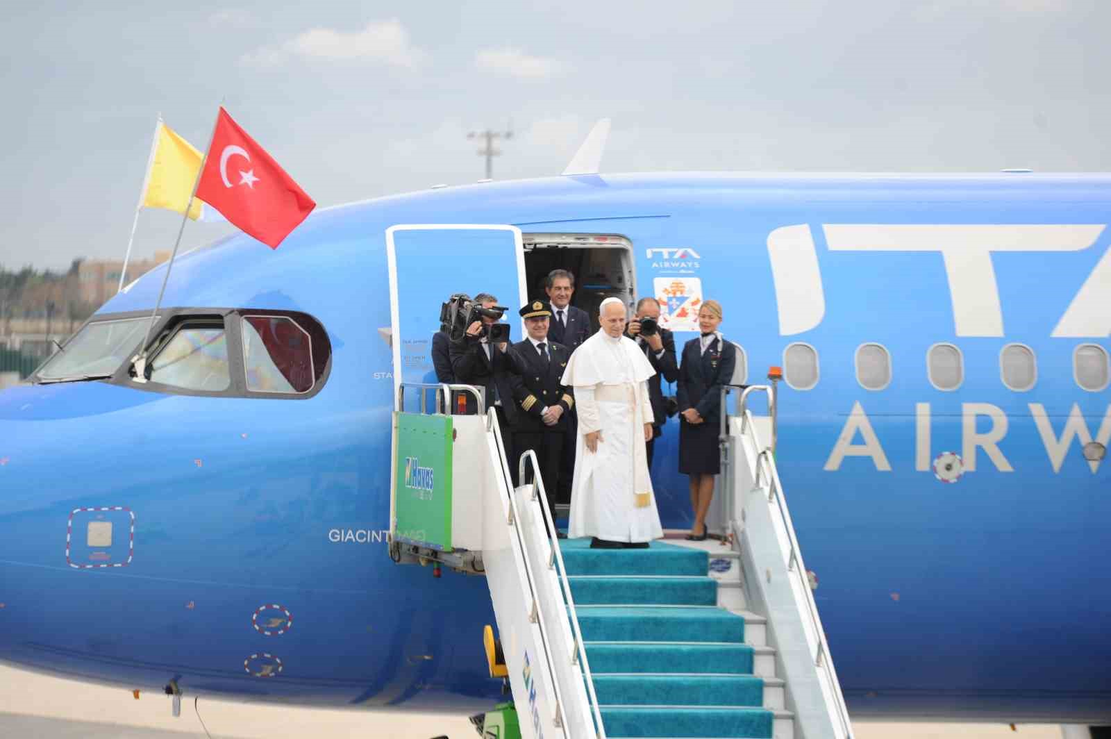 Papa 14. Leo, Türkiye’den ayrıldı 12 papa 14 leo turkiyeden ayrildi 8 klICtX9f