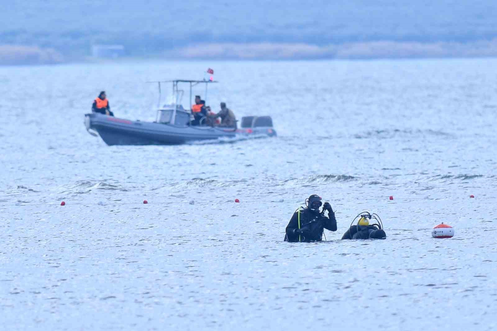 papa 14 leonun ziyareti oncesi iznik golune dalgic ekipleri dalis gerceklestirdi 4 bNnU4ppu