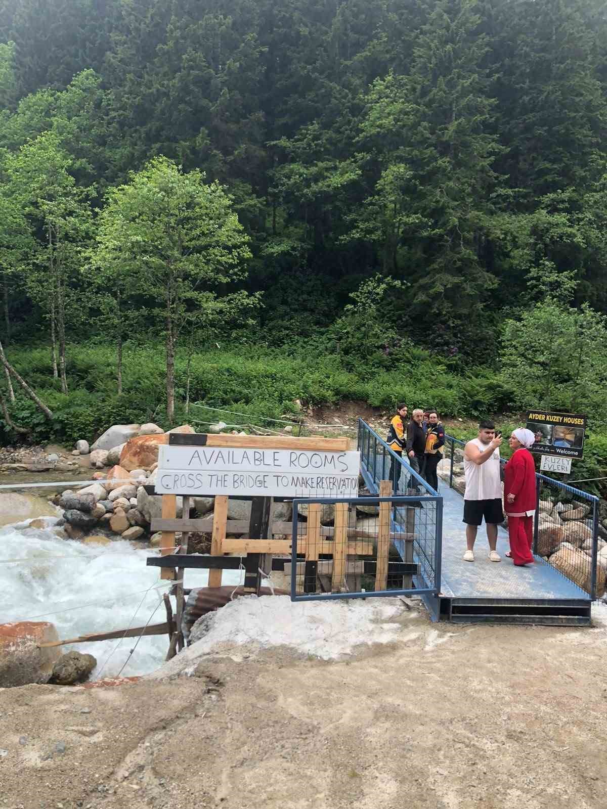 papaganini kurtardi kendisi mahsur kaldi 1 PWpXCClu