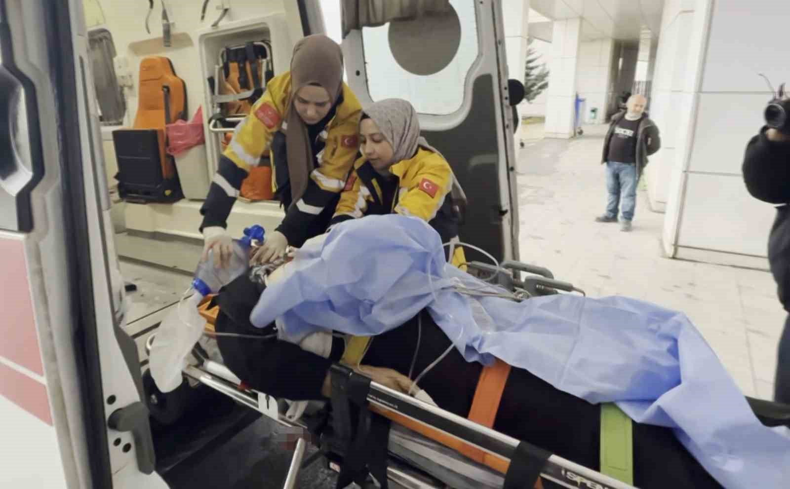 para icin hollandadan aksaraya geldi cikan tartismada agabeyini oldurdu 2
