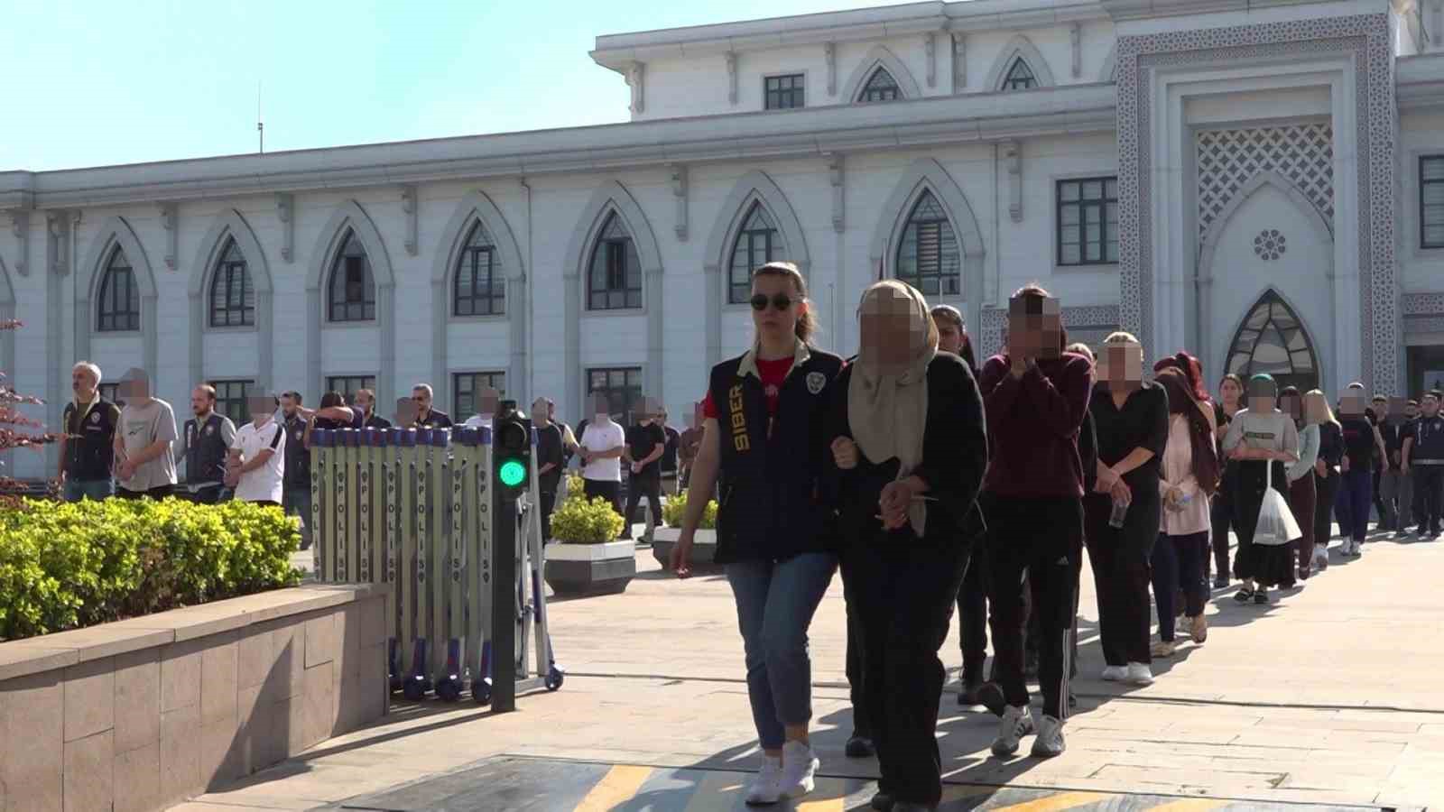 Paravan şirketlerle milyarlarca liralık bahis ağına darbe: 101 tutuklama 6 paravan sirketlerle milyarlarca liralik bahis agina darbe 101 tutuklama 2 4SS6fske