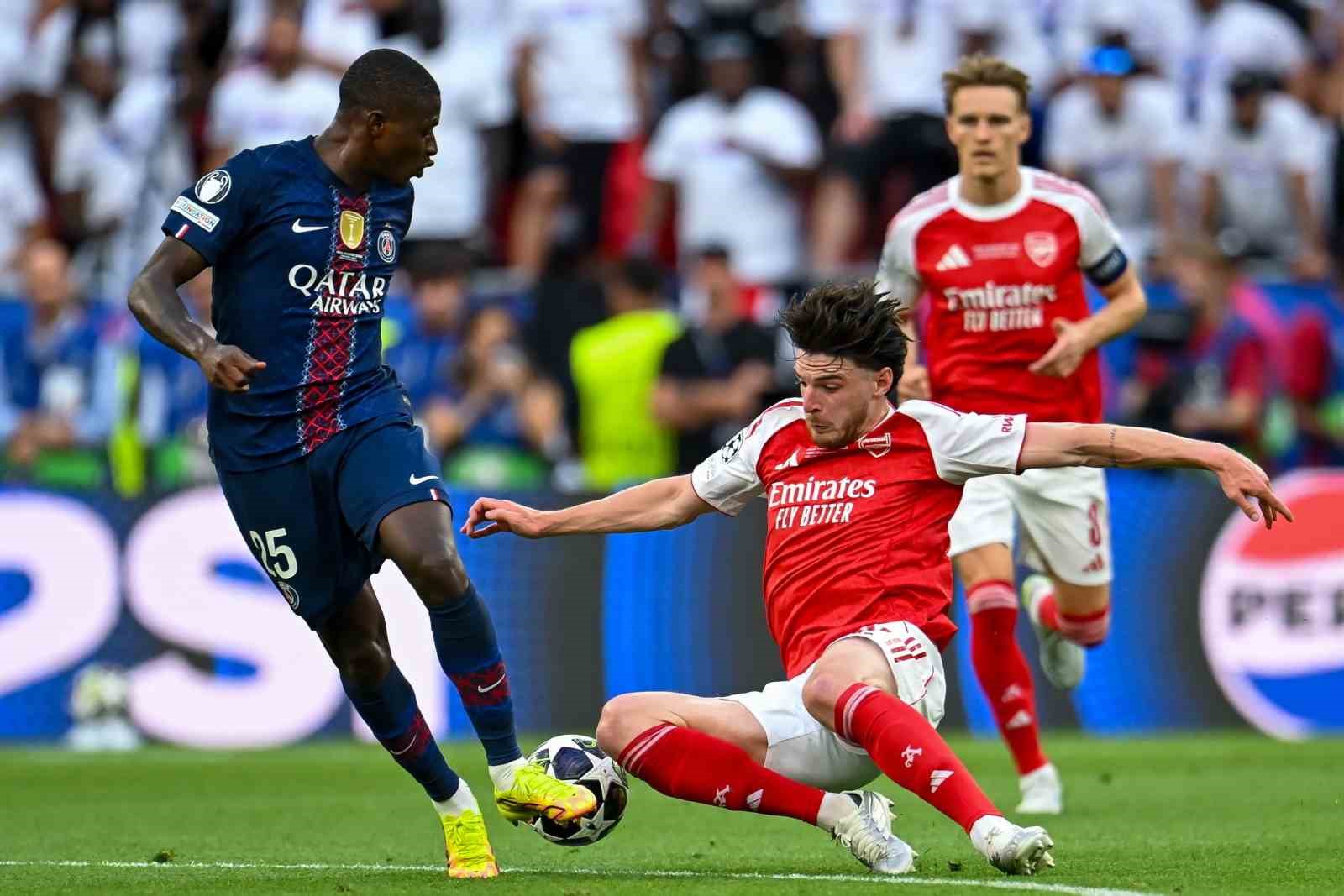 paris saint germain ust uste 2 kez sampiyonlar ligi sampiyonu 10 dK8b7VCq