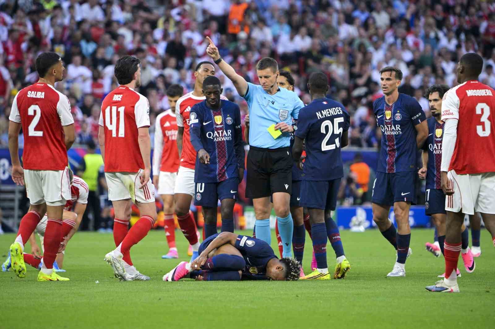 paris saint germain ust uste 2 kez sampiyonlar ligi sampiyonu 11 BhaMp2YW