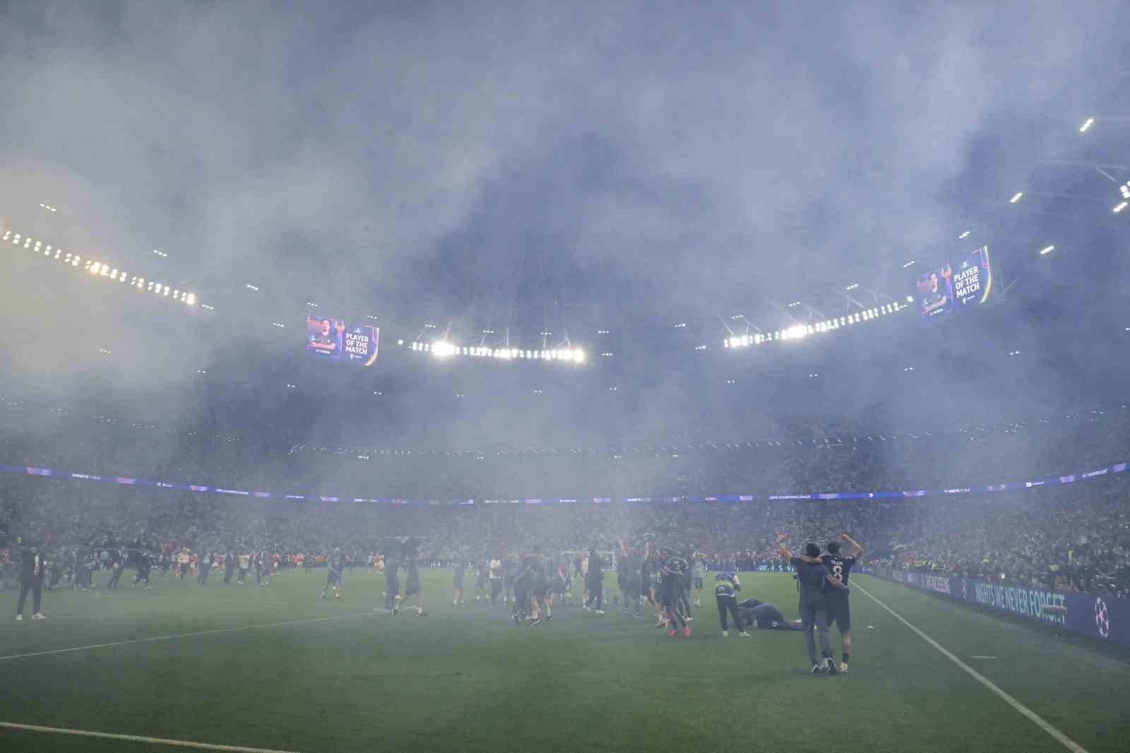 paris saint germain ust uste 2 kez sampiyonlar ligi sampiyonu 27 RWv9zcAh