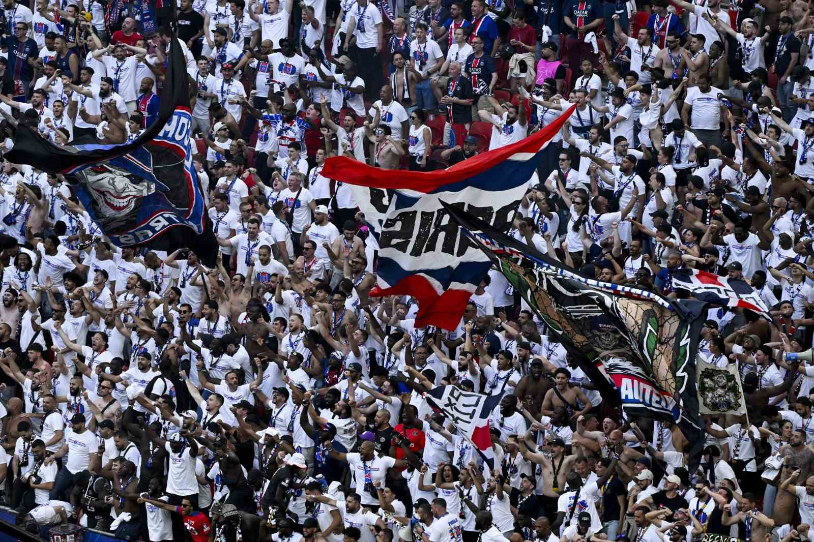 paris saint germain ust uste 2 kez sampiyonlar ligi sampiyonu 4 9jvzwrYC