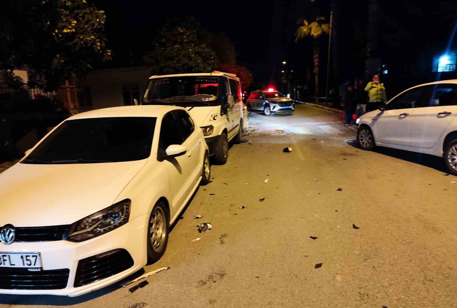 park halindeki araclari hurdaya cevirdi 341 promil alkollu cikti 4 iibU65EU