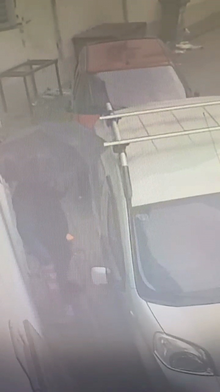 park halindeki araclari soydu polis adim adim iz surup yakaladi 4 LJwzFMET