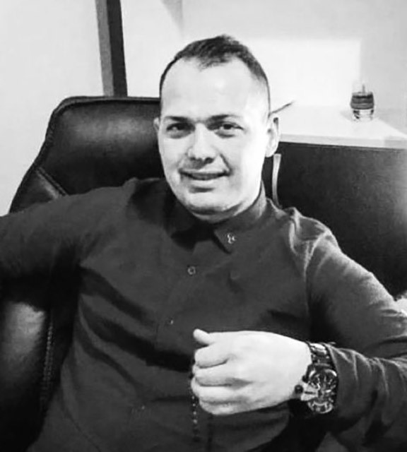 park halindeki aracta olu bulundu 2 atzw2pSy