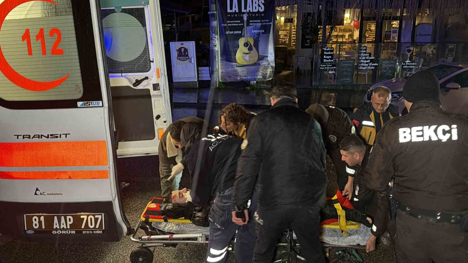 park halindeki tira carpan motosiklet surucusu agir yaralandi 1 rZNAkrZu