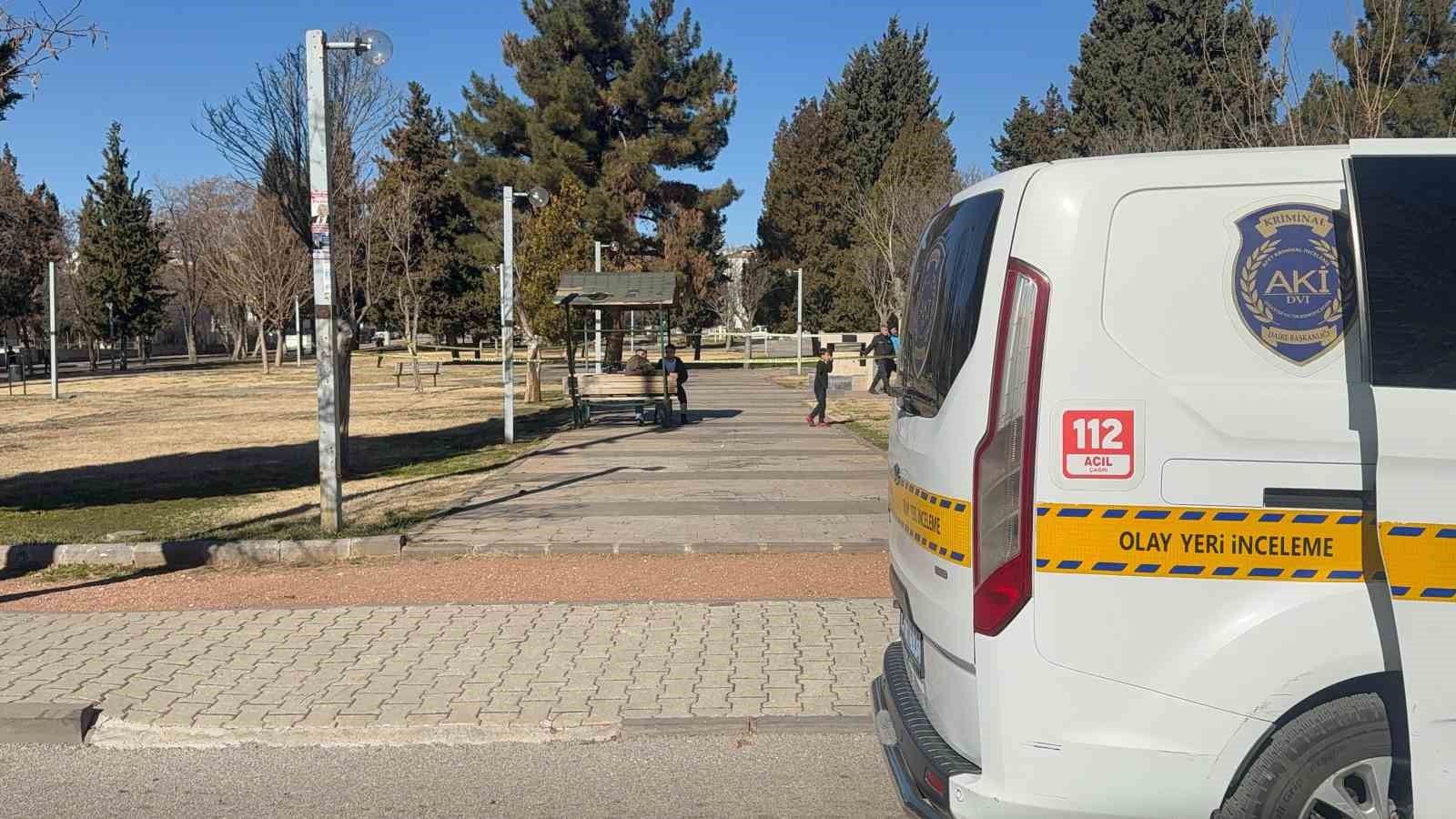 parkta oldurulen fatma koklunun davasinda katil zanlisi eski es hakim karsisinda 1 tfnMZ5NB