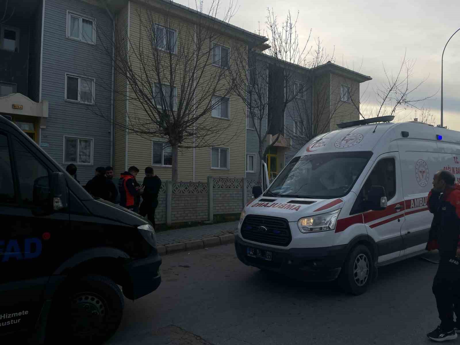 patates kizartmasindan zehirlendikleri iddiasiyla anne ve 3 cocugu hastanelik oldu 3