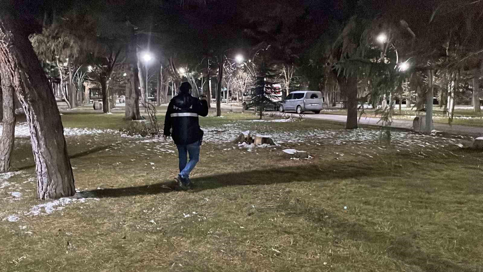 patlamayan iftar topu panige neden oldu ses bombasi kontrollu olarak patlatildi 2 GvmC6PHH