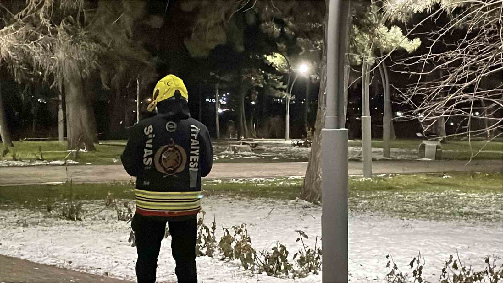patlamayan iftar topu panige neden oldu ses bombasi kontrollu olarak patlatildi 3 gmLFBDY9
