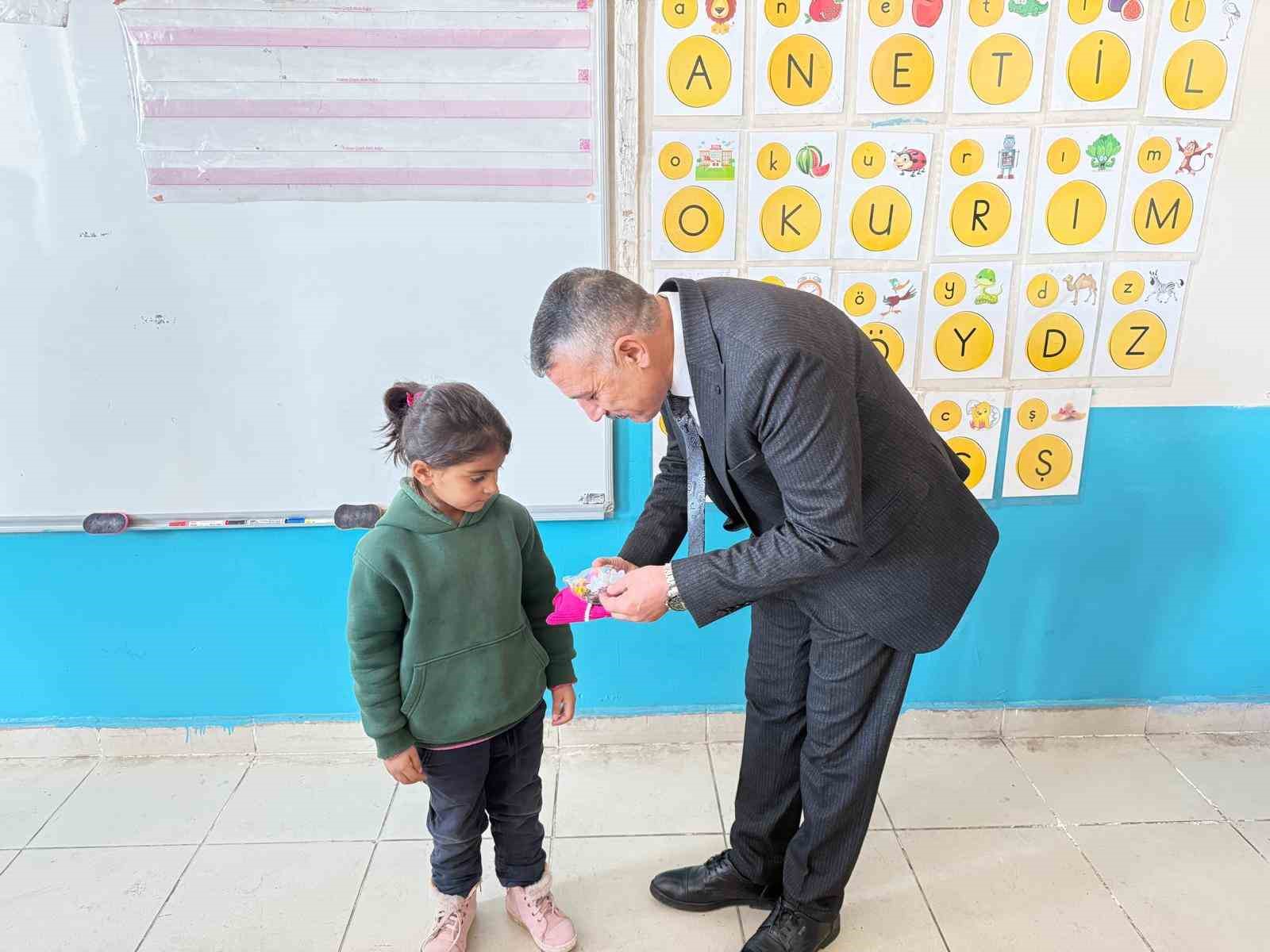 patnosta ogretmenlerden ornek dayanisma 0 gXanSBJT
