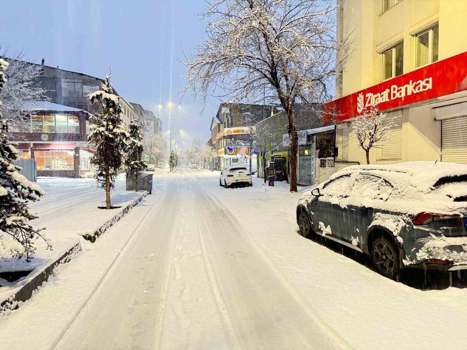 patnosta sicak hava yerini kar yagisina birakti 2 q79dDCU4